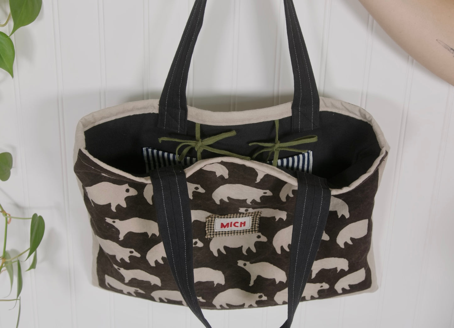 Capybara Tote